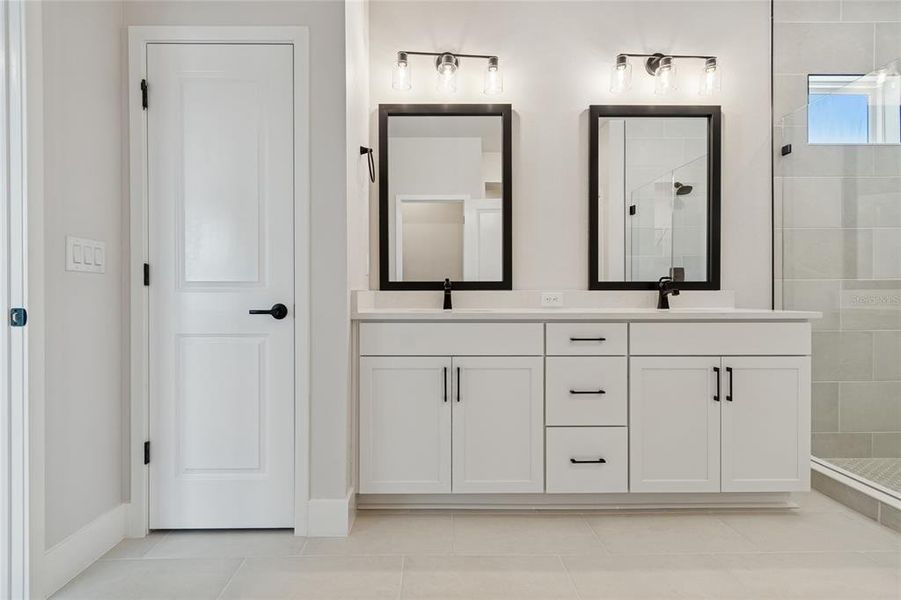 Furnished interior view inside a new home in Emerald Landing at Waterside at Lakewood Ranch – Cottage Series, Sarasota (Image 17).