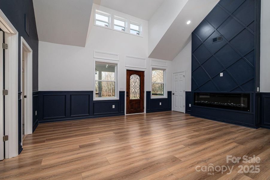 Spacious, unfurnished interior of a new home in , Shelby (Image 38).