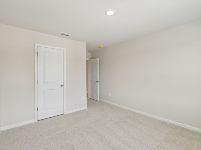 Spacious, unfurnished interior of a new home in Preserve at Mountain Creek, Pendergrass (Image 26).