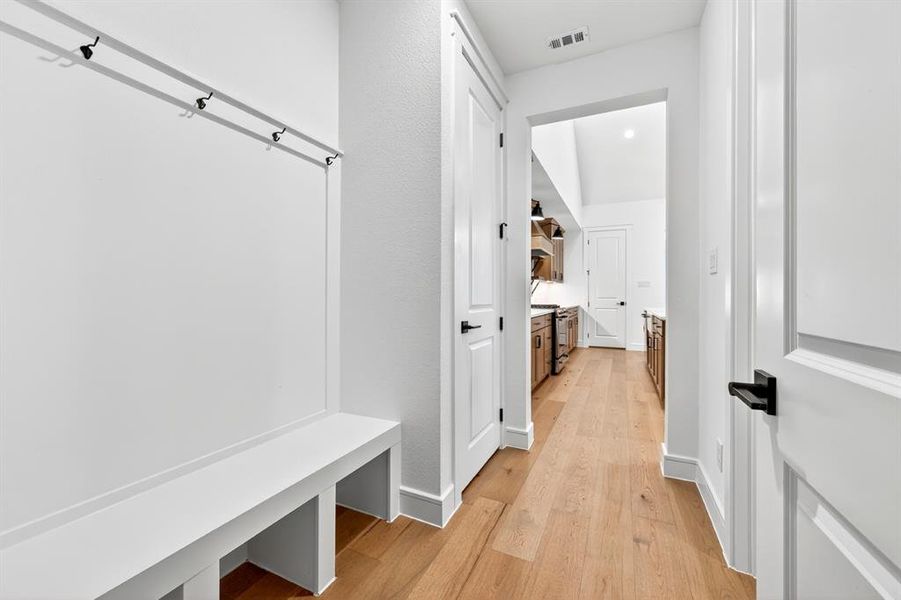 Image 36 of a home in Wellington. Image 36 of a home in Wellington.