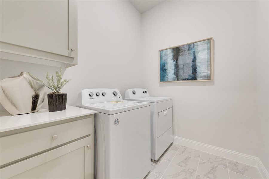 Close-up of interior finishes inside a home in Bayside, Rowlett (Image 22).