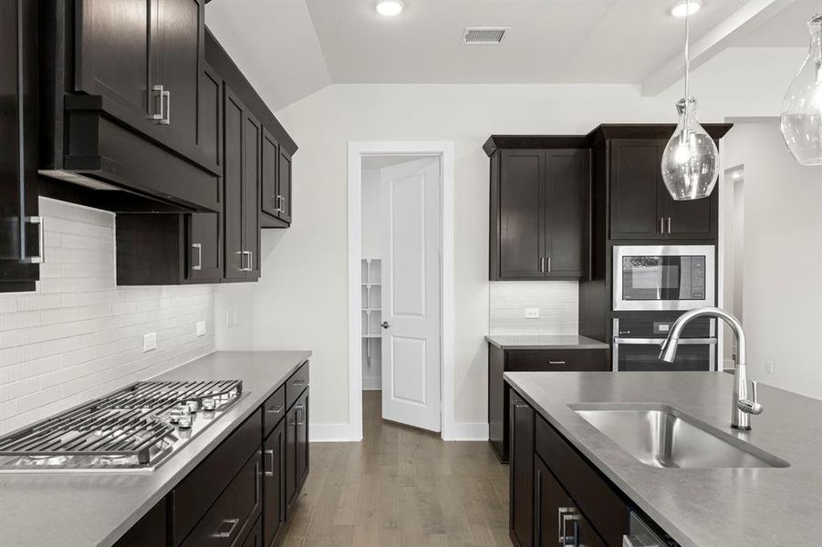 13. 2800 Andora - Kitchen (3) 13. 2800 Andora - Kitchen (3)