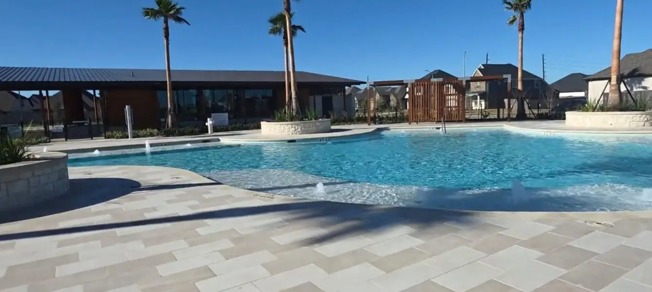 Community amenities in Arabella on the Prairie, Richmond (Image 6).