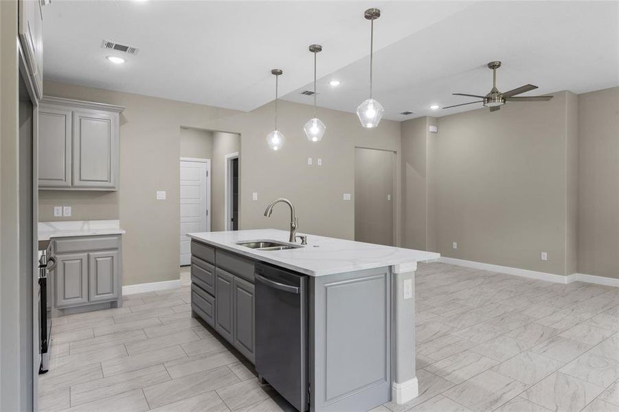 Furnished interior view inside a new home in , Cleburne (Image 6).