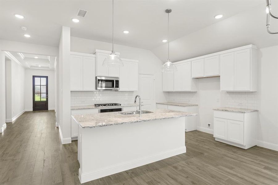 18. 2014 Bracket - Kitchen (2) 18. 2014 Bracket - Kitchen (2)