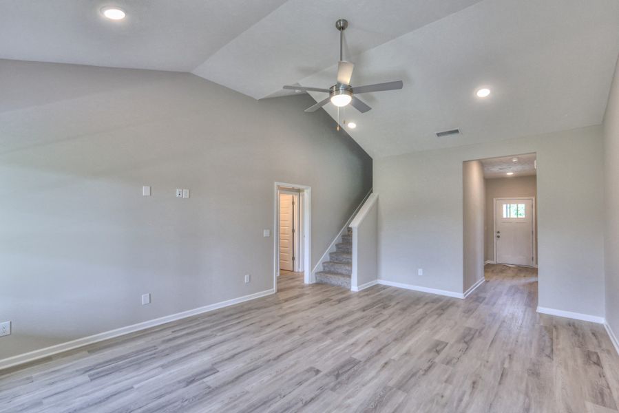 Spacious, unfurnished interior of a new home in Legacy Preserve, Tullahoma (Image 18). Spacious, unfurnished interior of a new home in Legacy Preserve, Tullahoma (Image 18).