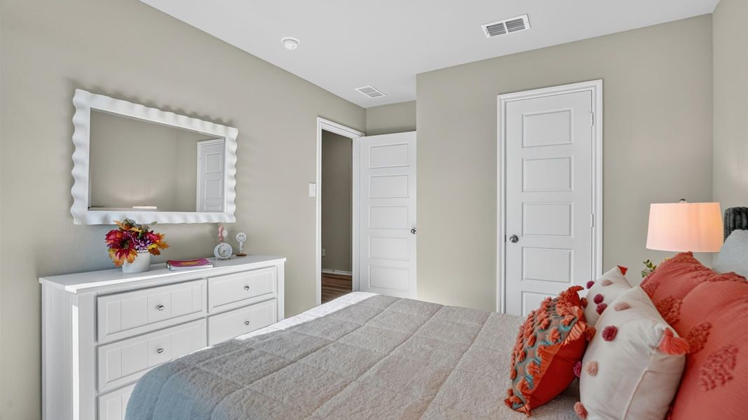 Furnished interior view inside a new home in Townes Landing, Fort Worth (Image 38). Furnished interior view inside a new home in Townes Landing, Fort Worth (Image 38).