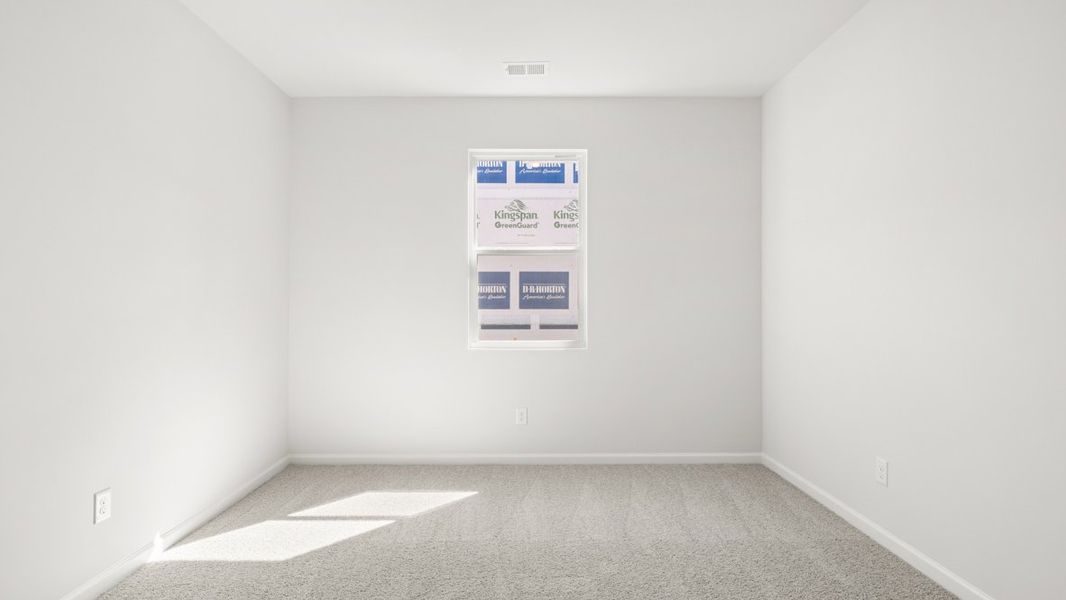 Spacious, unfurnished interior of a new home in South Wind, Union City (Image 27).