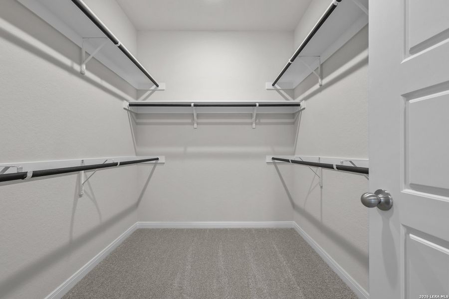 Spacious, unfurnished interior of a new home in Foxbrook, Cibolo (Image 31). Spacious, unfurnished interior of a new home in Foxbrook, Cibolo (Image 31).