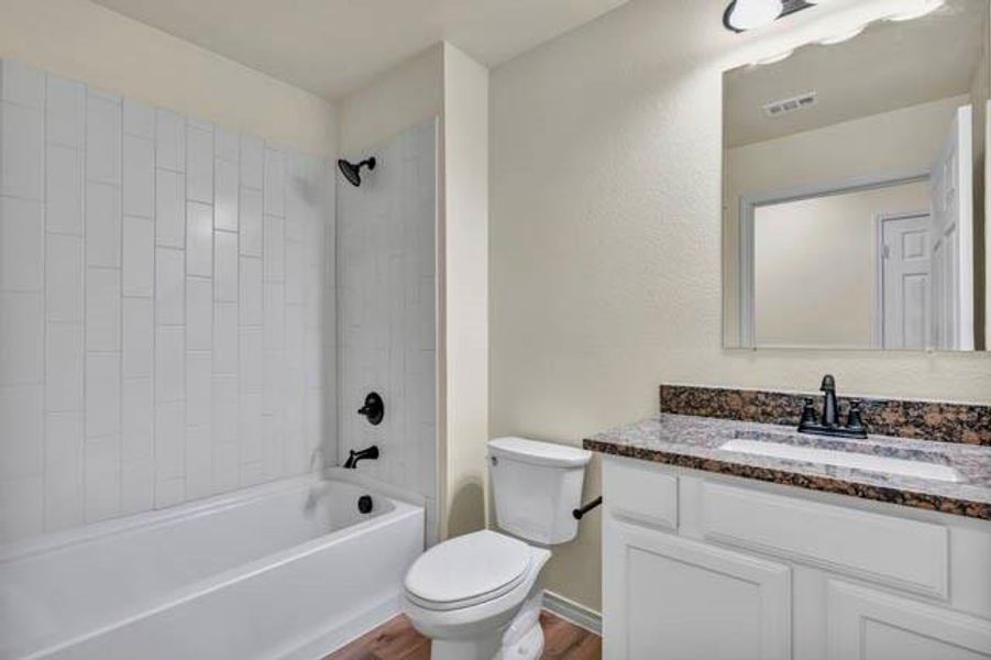 Furnished interior view inside a new home in , Fort Worth (Image 8).