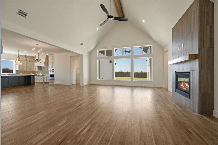 Spacious, unfurnished interior of a new home in NorthGlen, Haslet (Image 37).