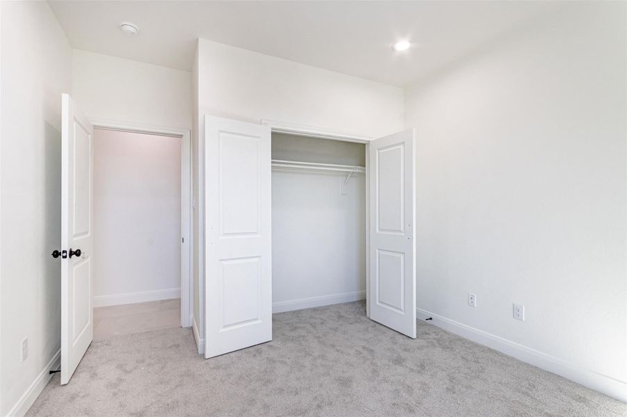 Spacious, unfurnished interior of a new home in , Houston (Image 30). Spacious, unfurnished interior of a new home in , Houston (Image 30).