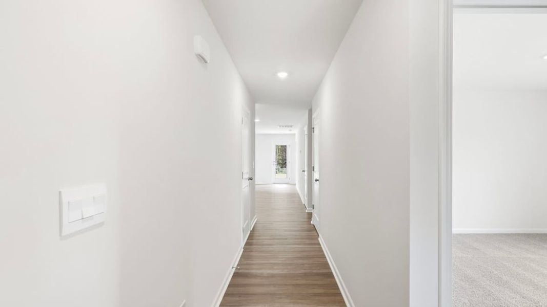 Spacious, unfurnished interior of a new home in Durbin Meadows, Fountain Inn (Image 13).