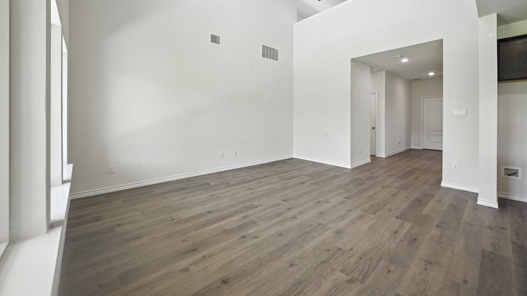 Representative unfurnished interior of a home built from the Tangerine by D.R. Horton in Fireside by the Lake, Garland (Image 10). Representative unfurnished interior of a home built from the Tangerine by D.R. Horton in Fireside by the Lake, Garland (Image 10).