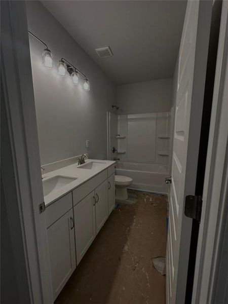 Furnished interior view inside a new home in Mirror Lake at South Harbour, Villa Rica (Image 8). Furnished interior view inside a new home in Mirror Lake at South Harbour, Villa Rica (Image 8).