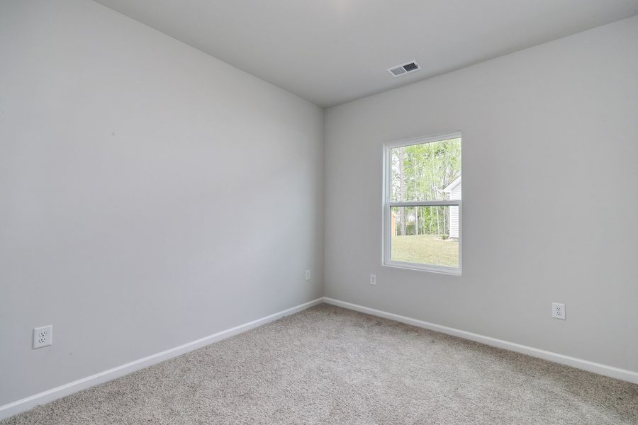 Spacious, unfurnished interior of a new home in Jordan Grove, Conway (Image 31).
