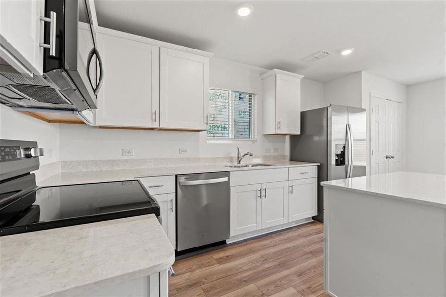 Furnished interior view inside a new home in Lake Meadow, Princeton (Image 5).