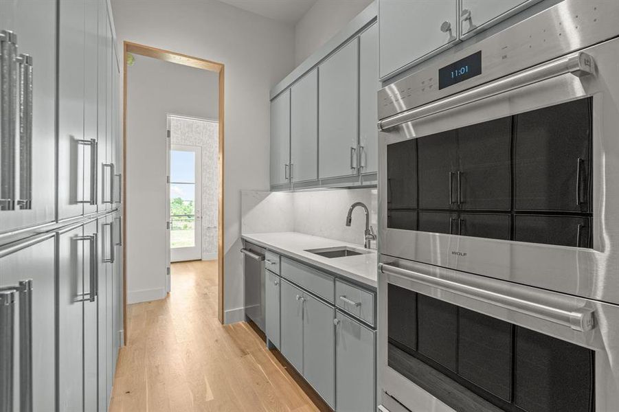 Furnished interior view inside a new home in , Fort Worth (Image 18). Furnished interior view inside a new home in , Fort Worth (Image 18).