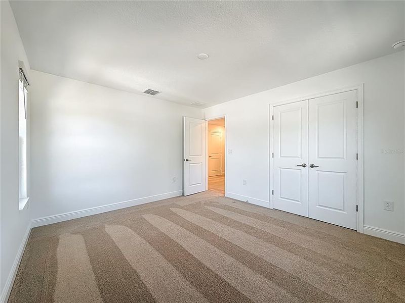 Spacious, unfurnished interior of a new home in , St. Petersburg (Image 70).