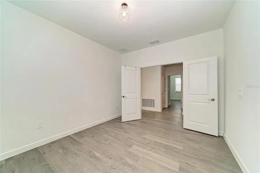 Spacious, unfurnished interior of a new home in , Bradenton (Image 53). Spacious, unfurnished interior of a new home in , Bradenton (Image 53).