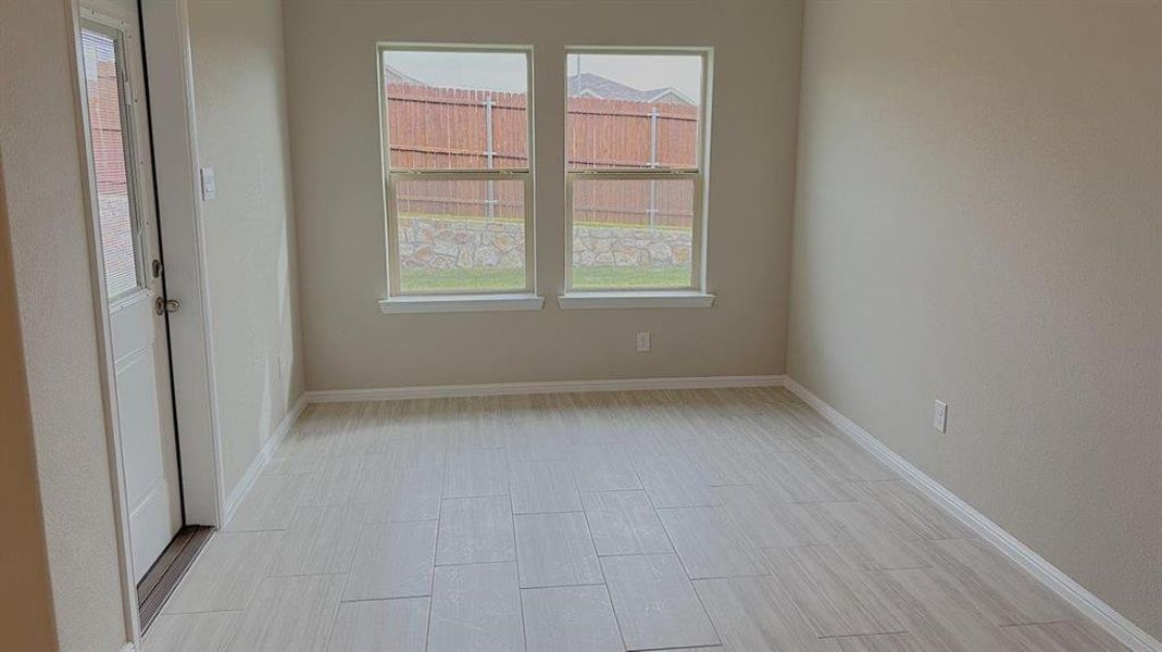 Spacious, unfurnished interior of a new home in Highlands at Chapel Creek, Fort Worth (Image 13). Spacious, unfurnished interior of a new home in Highlands at Chapel Creek, Fort Worth (Image 13).
