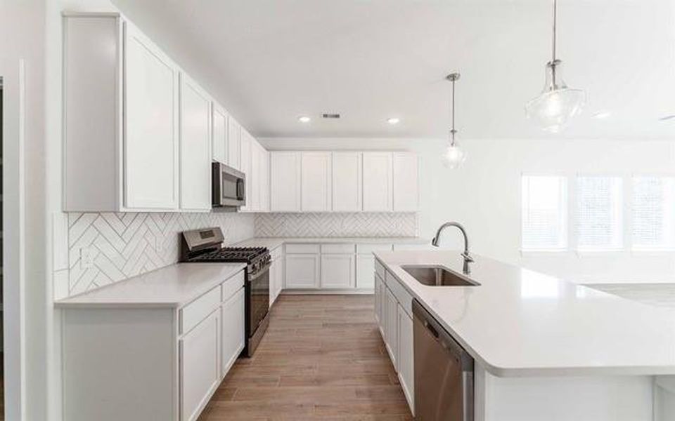 Furnished interior view inside a new home in River Ranch Meadows, Dayton (Image 3).