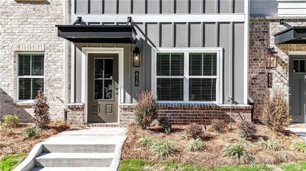 Exterior details and patio area of a home in , Mableton (Image 21).