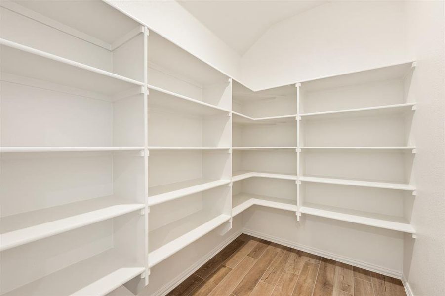 Image 32 of a home in Somerset Classic 70s & 80s. Image 32 of a home in Somerset Classic 70s & 80s.