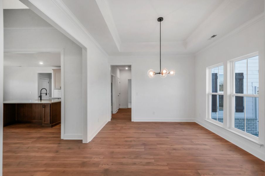 Rutledge III Farmhouse - Dining Room Rutledge III Farmhouse - Dining Room