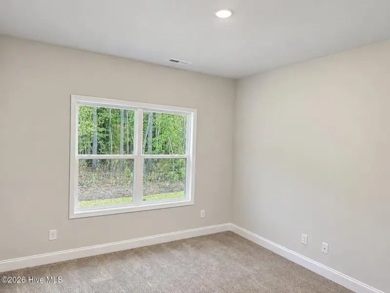Spacious, unfurnished interior of a new home in Summer Place, Grimesland (Image 15).