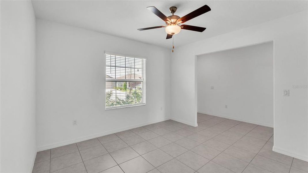 Spacious, unfurnished interior of a new home in , Bartow (Image 20).