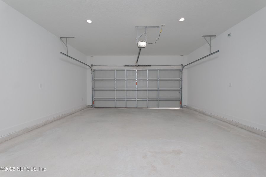 Spacious, unfurnished interior of a new home in , Keystone Heights (Image 25). Spacious, unfurnished interior of a new home in , Keystone Heights (Image 25).