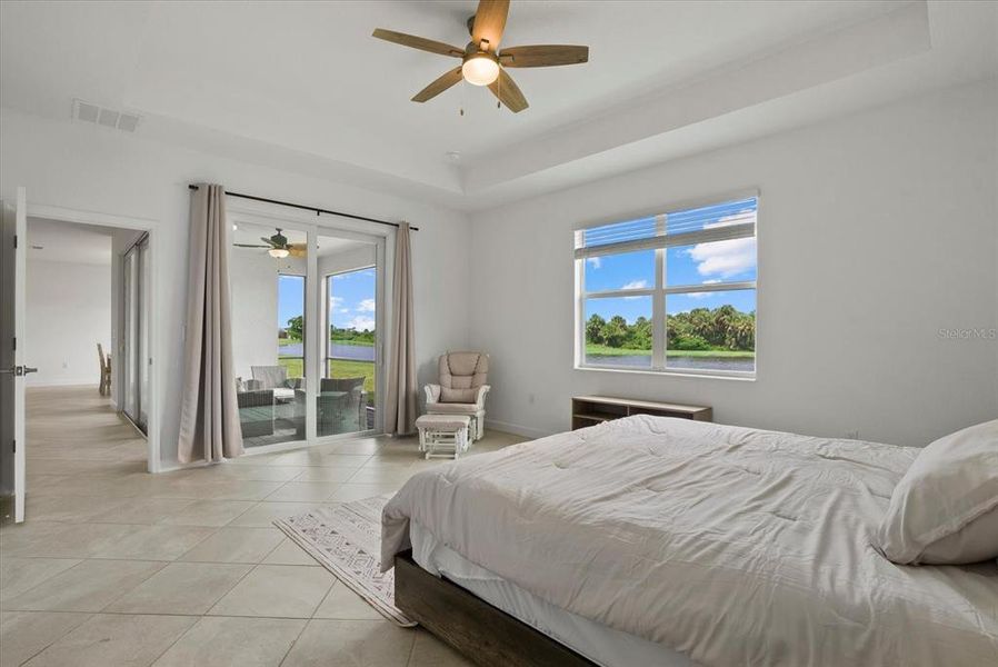 Furnished interior view inside a new home in , Englewood (Image 13).