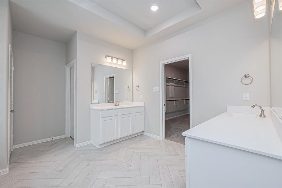Furnished interior view inside a new home in La Segarra, Brookshire (Image 18).