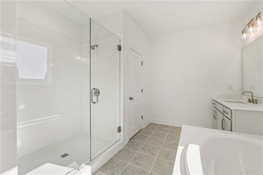 Furnished interior view inside a new home in East Harbor II at Chestatee, Dawsonville (Image 13).