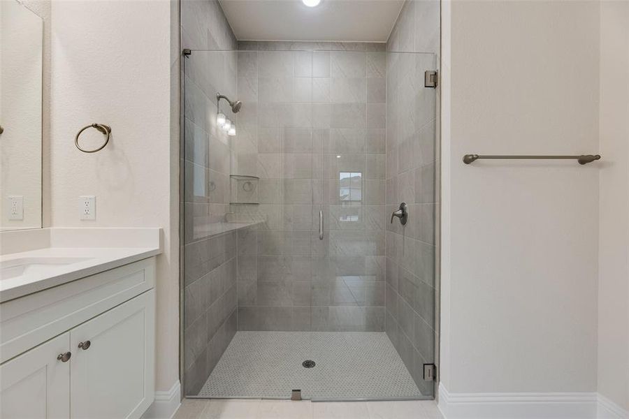 Furnished interior view inside a new home in Villages of Creekwood, Frisco (Image 11).