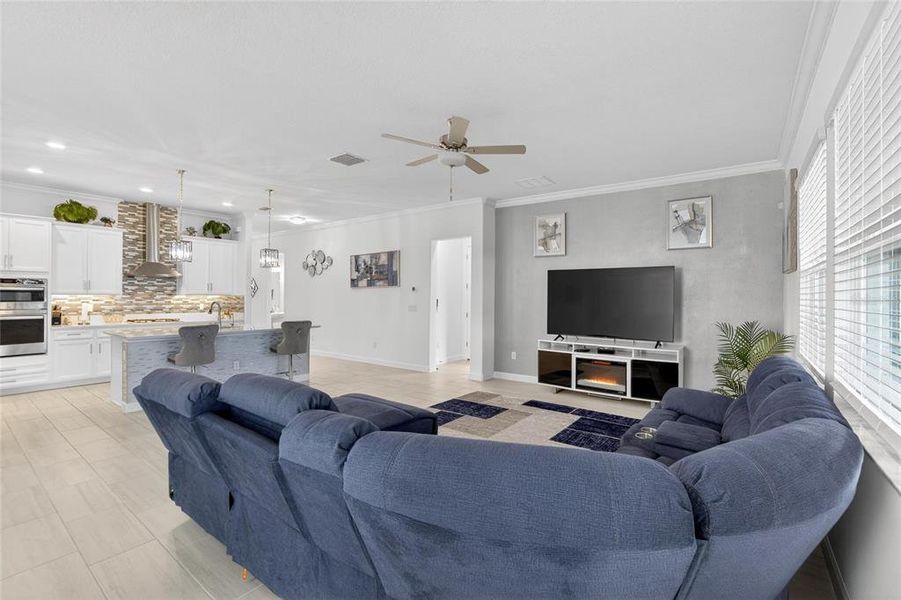Furnished interior view inside a new home in Southshore Bay: The Estates, Wimauma (Image 50).