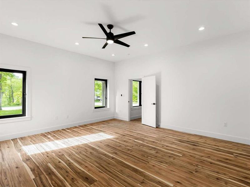 Spacious, unfurnished interior of a new home in , Flower Mound (Image 26). Spacious, unfurnished interior of a new home in , Flower Mound (Image 26).