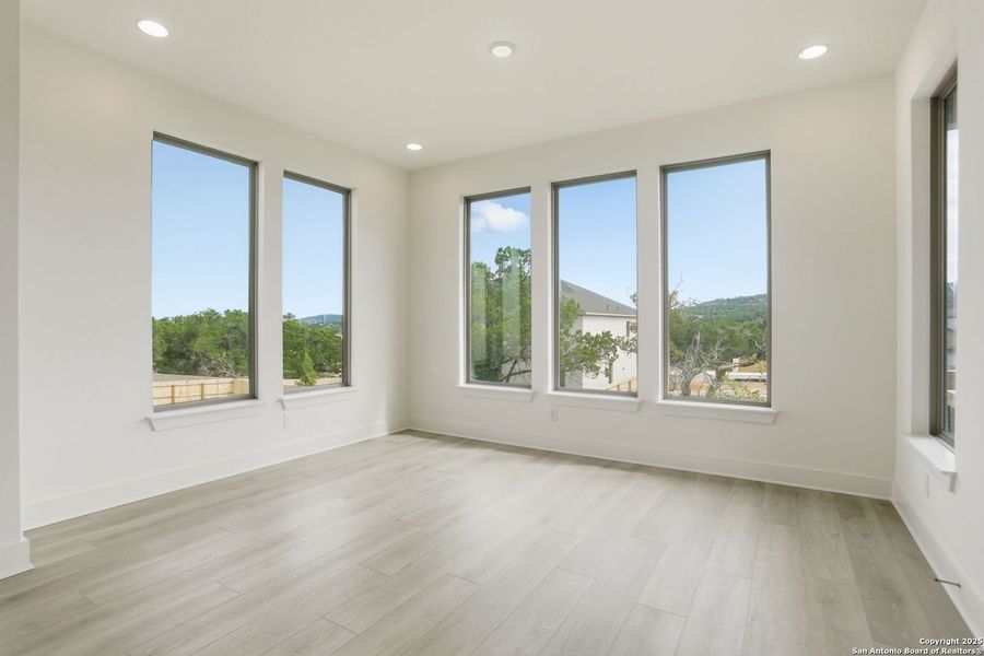 Spacious, unfurnished interior of a new home in Kinder Ranch 70's, San Antonio (Image 26). Spacious, unfurnished interior of a new home in Kinder Ranch 70's, San Antonio (Image 26).