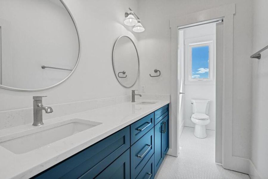 Furnished interior view inside a new home in , Edisto Beach (Image 8).