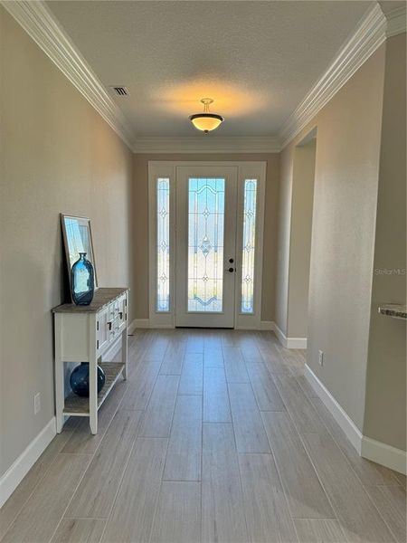 Spacious, unfurnished interior of a new home in , Englewood (Image 22).