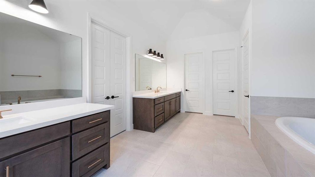 Furnished interior view inside a new home in Terraces 72', Rockwall (Image 7). Furnished interior view inside a new home in Terraces 72', Rockwall (Image 7).