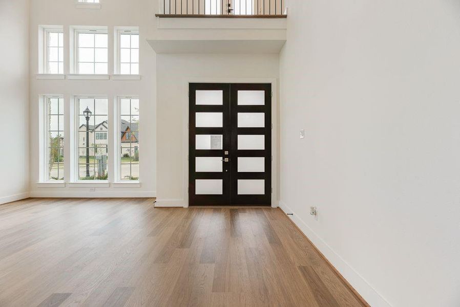 Spacious, unfurnished interior of a new home in Grand Estates of Anna, Anna (Image 24).