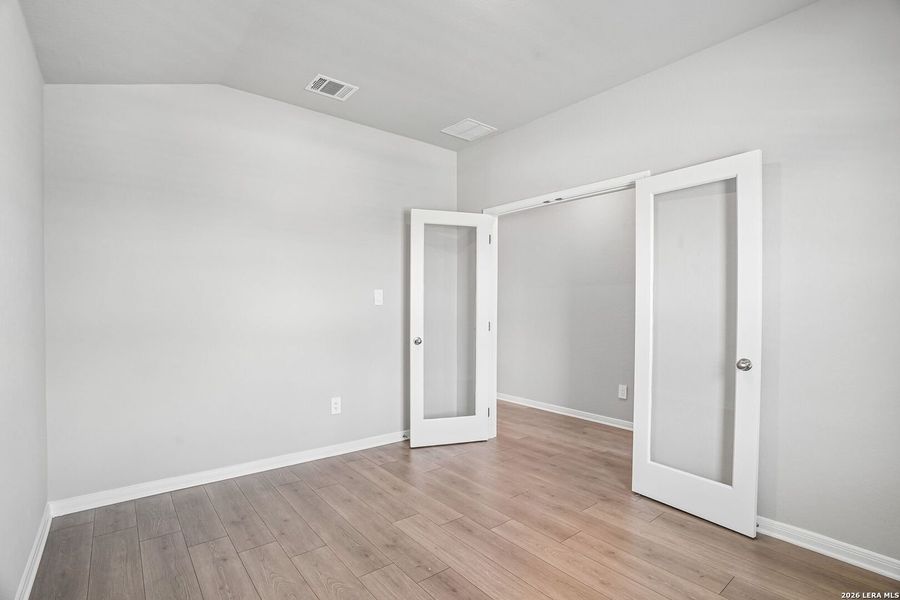 Spacious, unfurnished interior of a new home in Legendary Trails - Premier Series, Cibolo (Image 33).
