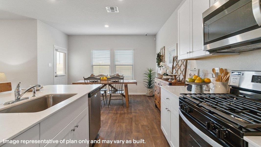 Furnished interior view inside a new home in Blue Ridge Ranch, San Antonio (Image 16).