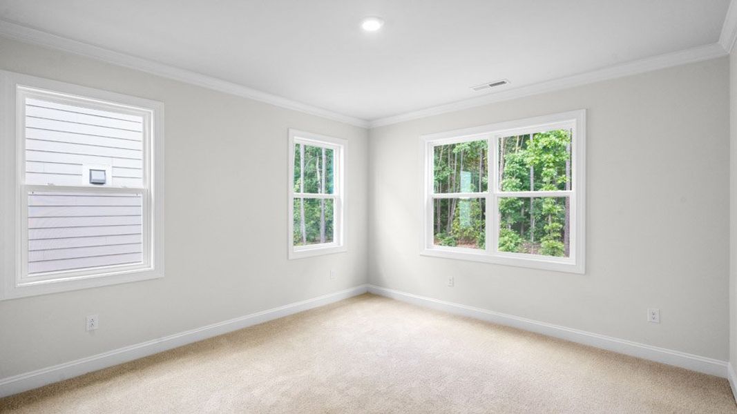 Spacious, unfurnished interior of a new home in Horton Park, Apex (Image 27).