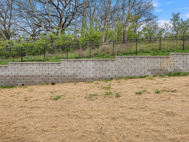 Image 70 of a home in Woods Crossing.