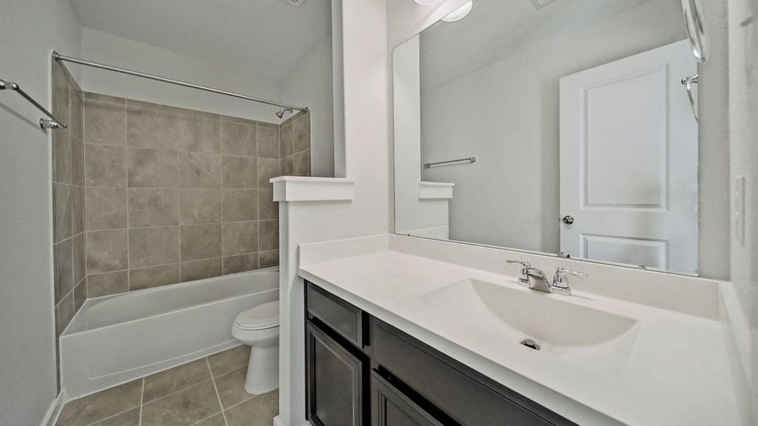 Representative furnished interior of a home built from the Meridian by Brightland Homes in Mostyn Springs, Magnolia (Image 15).