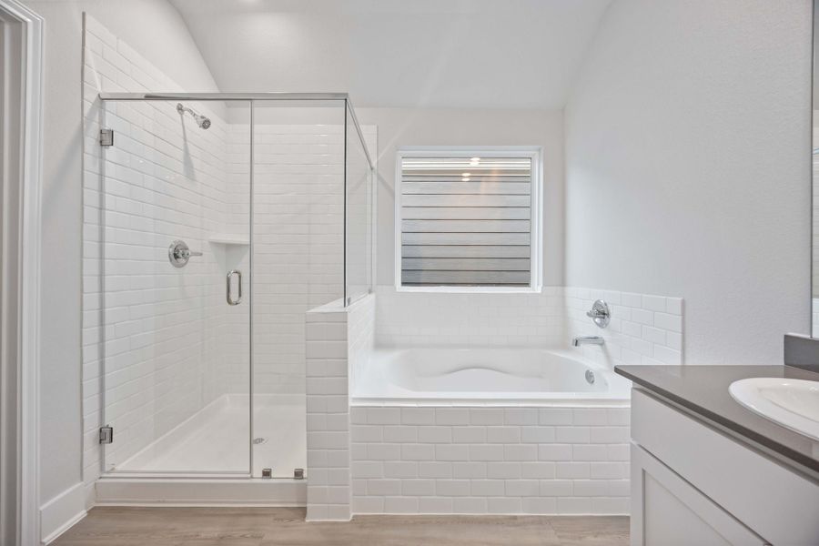 13215 Moncloa - DaVinci - Primary Bathroom 13215 Moncloa - DaVinci - Primary Bathroom