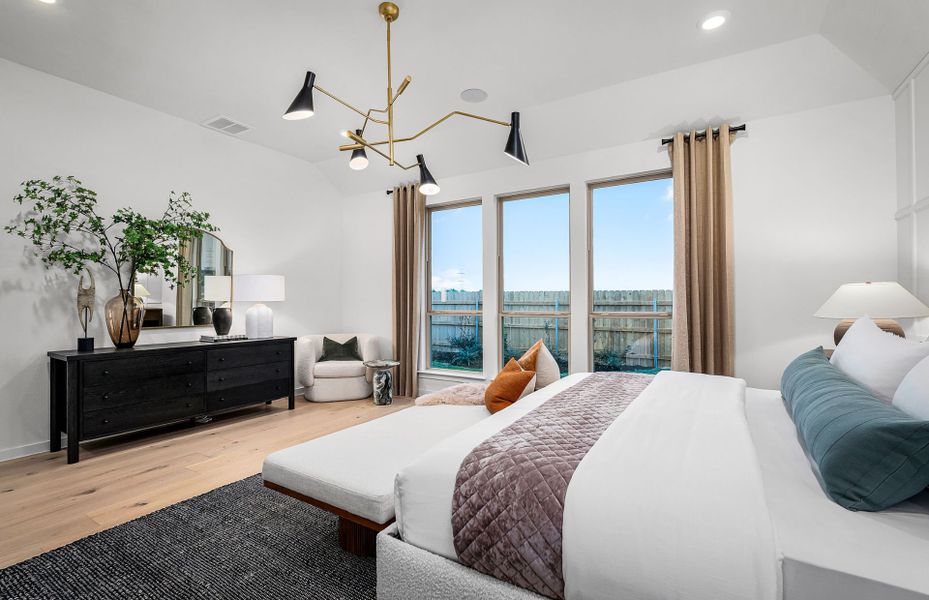 Representative furnished interior of a home built from the Doucette by Pulte Homes in Blue Creek Trails, Richmond (Image 15). Representative furnished interior of a home built from the Doucette by Pulte Homes in Blue Creek Trails, Richmond (Image 15).